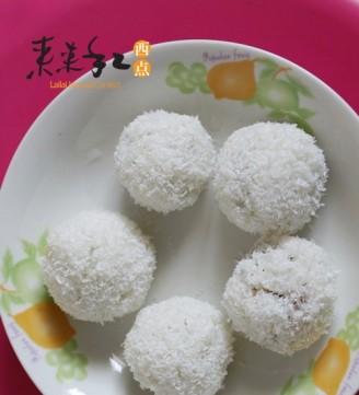 椰蓉米饭团