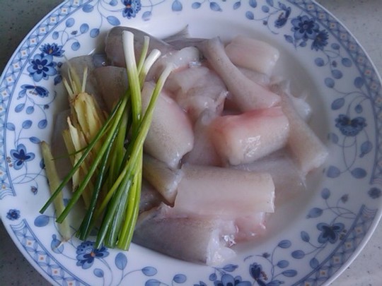 九肚鱼烧豆腐