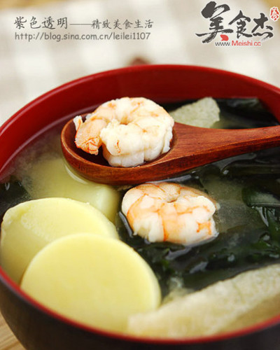日式鲜虾味增汤的做法_家常日式鲜虾味增汤的