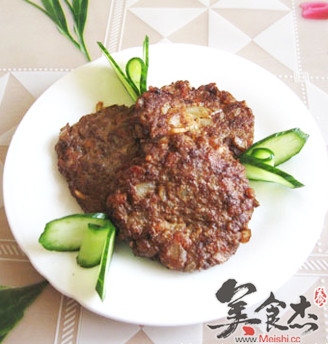 煎猪肉饼的做法