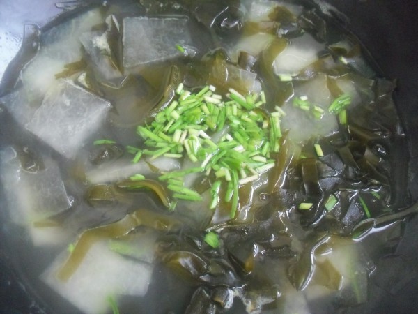 冬瓜海带汤的做法_家常冬瓜海带汤的做法【图