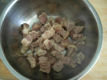 红焖牛肉土豆