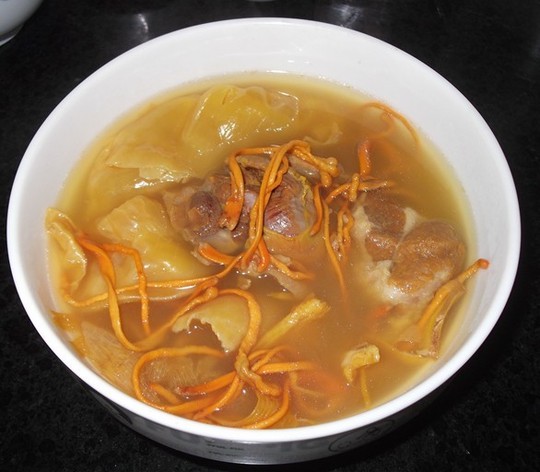 粤菜最著名的煲汤做法