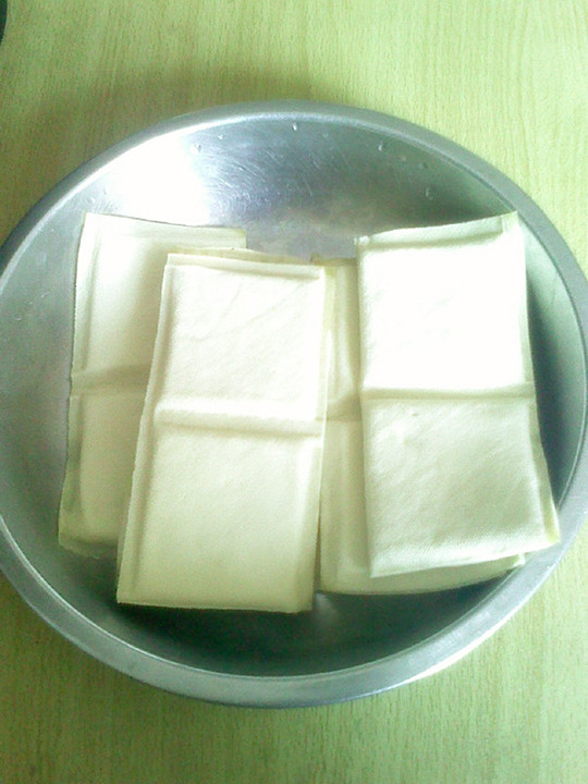 五香鲮鱼酿豆腐板