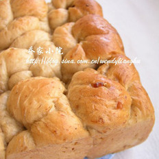 橄榄油藜麦核桃老式面包