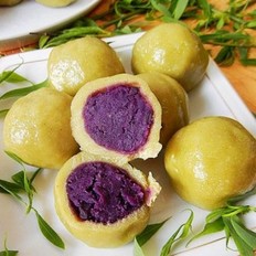 柳叶紫薯青团