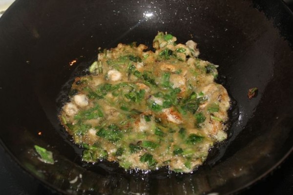 韭菜海蛎煎,韭菜海蛎煎的家常做法 - 美食杰韭菜海蛎