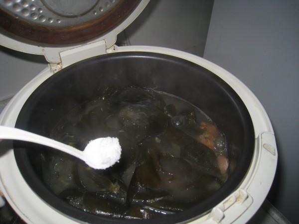 蚝豉海带猪骨汤