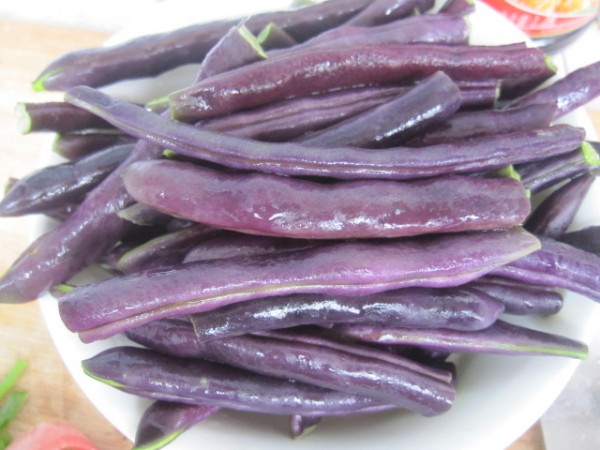 紫芸豆炖粉条的做法
