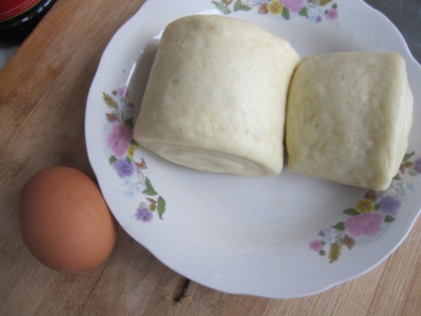 鸡蛋煎馒头片的做法_家常鸡蛋煎馒头片的做法