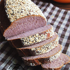 黑米粉酸奶面包