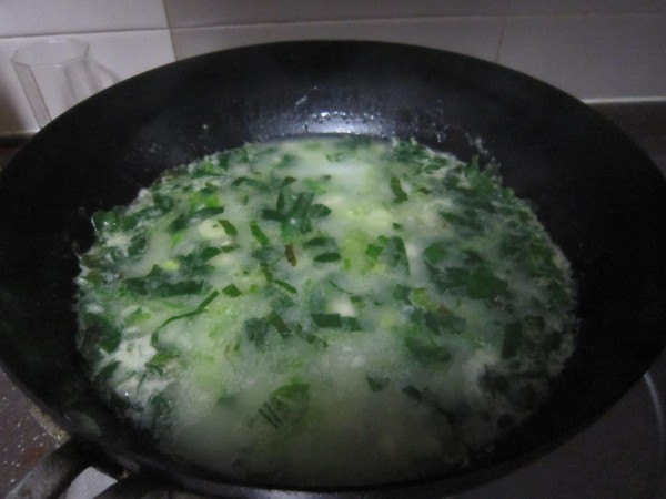 菠菜油菜疙瘩汤图片